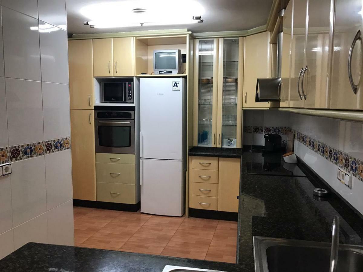 Apartamento Turistico Loyola Μπένιντορμ Εξωτερικό φωτογραφία